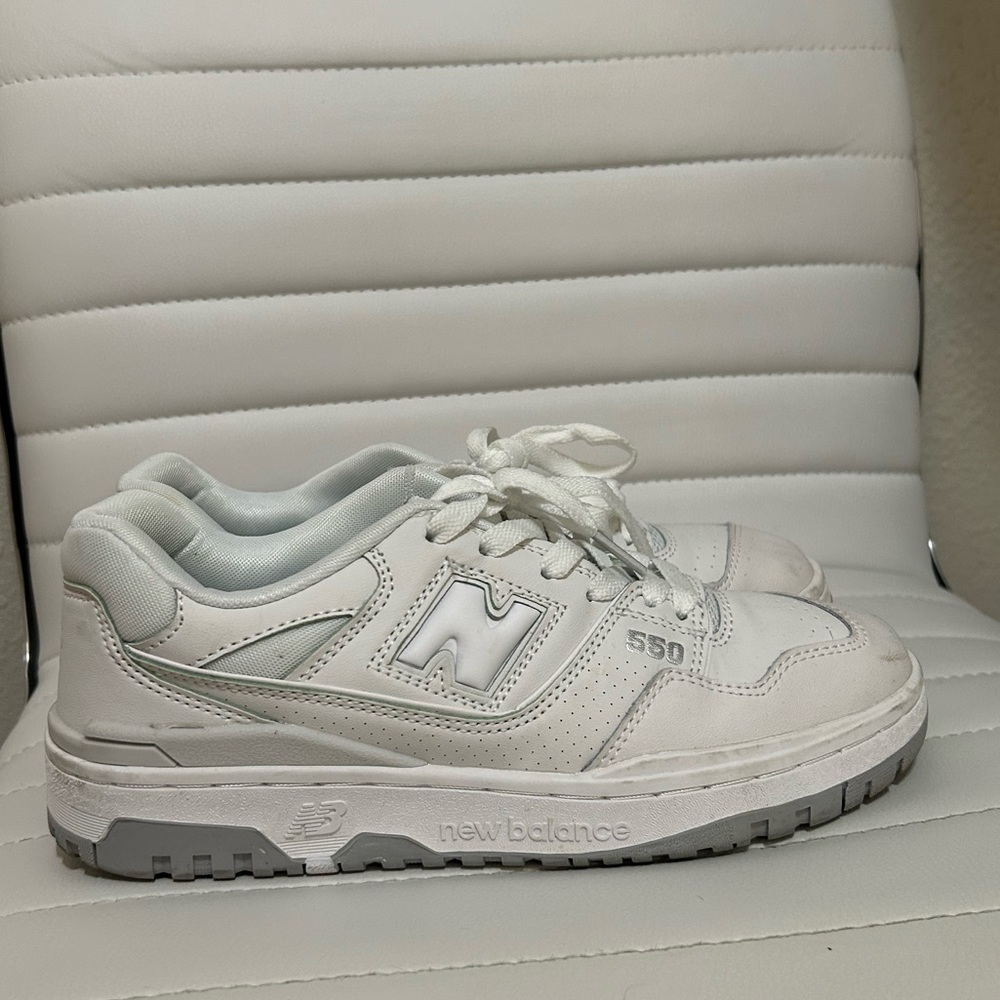 New Balance 550